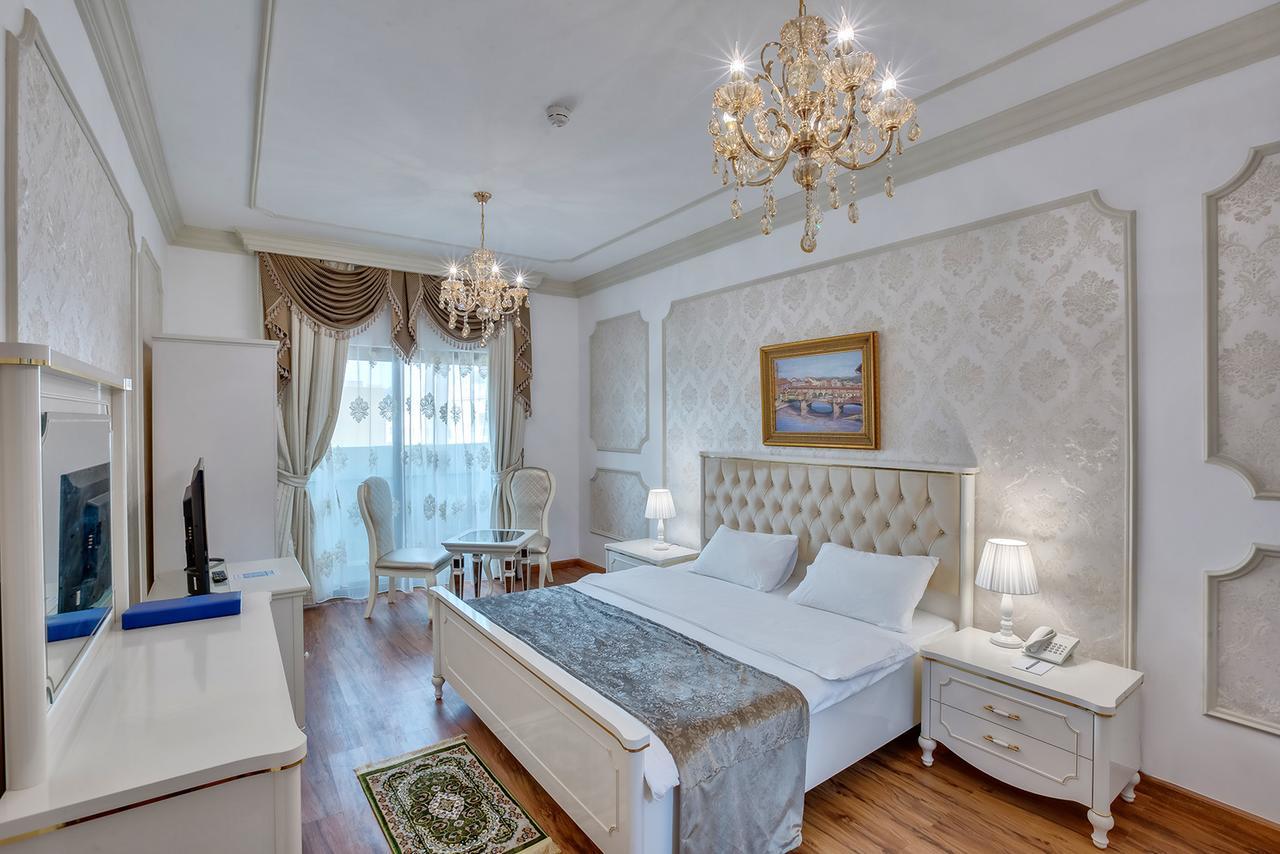 Royal Hotel Sharjah Exterior photo